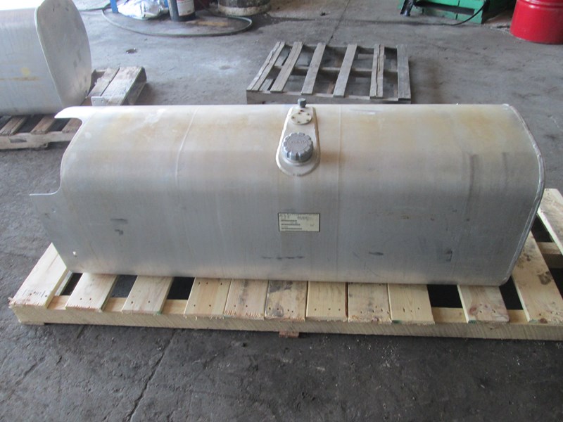 Volvo Fuel Tank Frontier Truck Parts