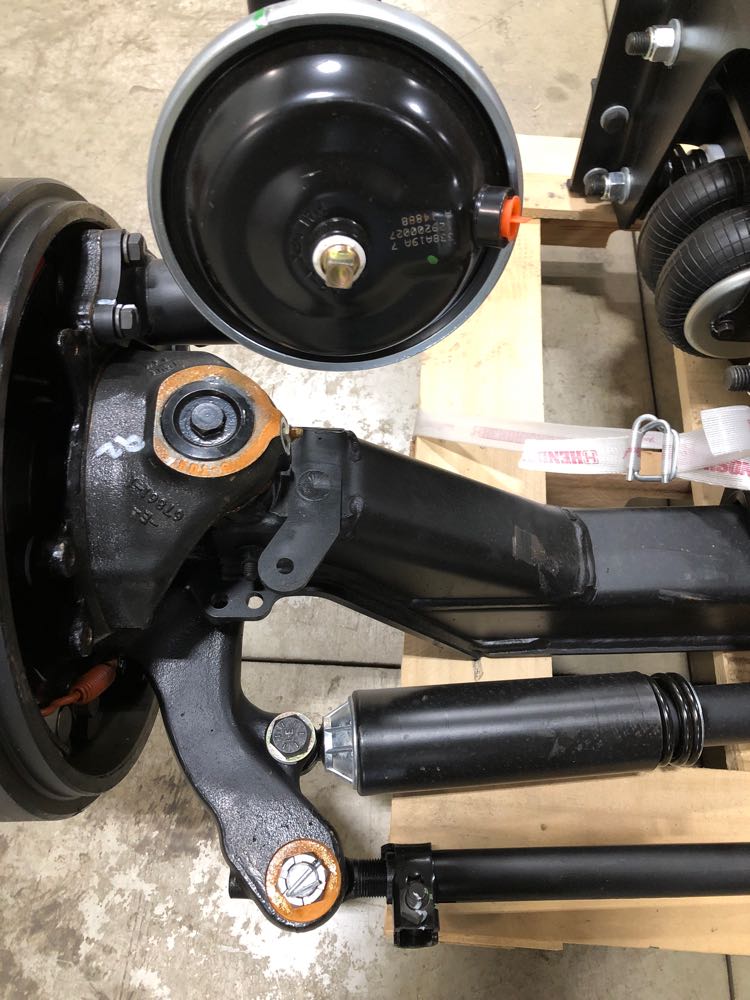 Hendrickson SCT13K Composilite SC Steerable Auxiliary Axle Lift Axle