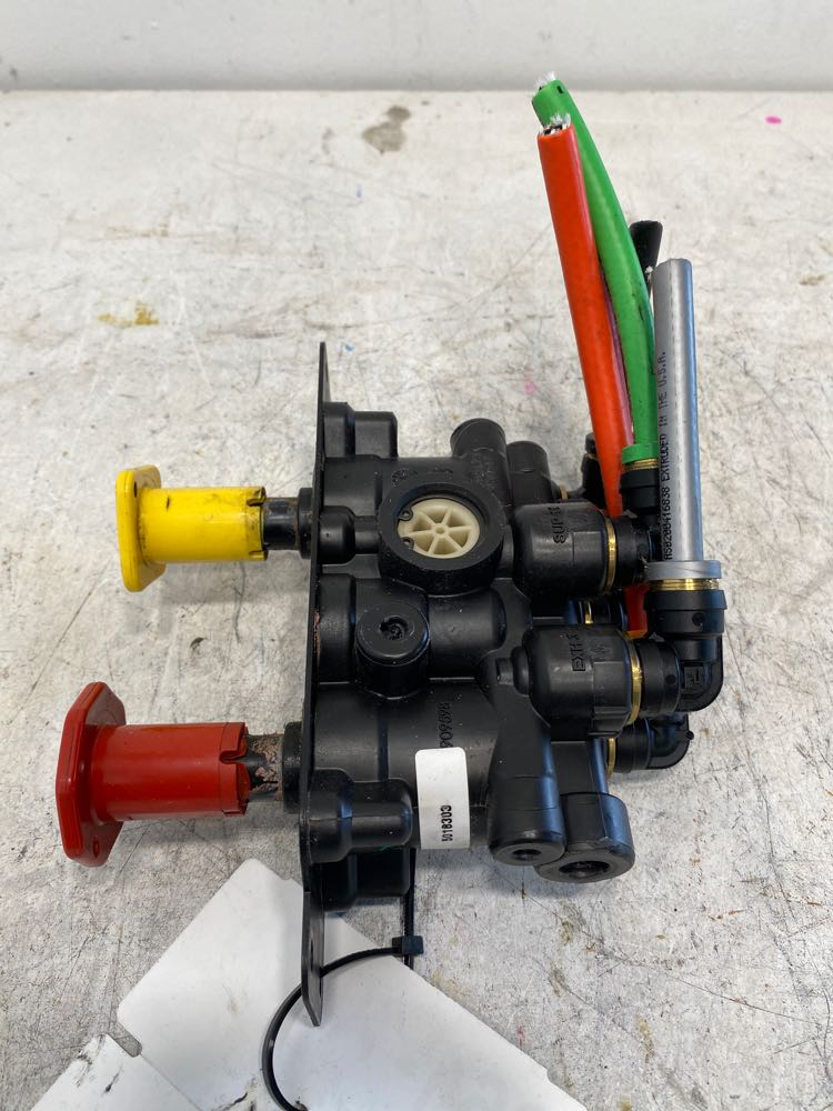 Freightliner Cascadia Air Valve Components Frontier Truck Parts
