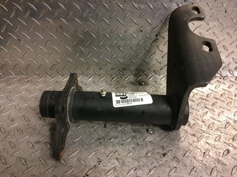 Eaton Brake Camshaft Bracket Frontier Truck Parts