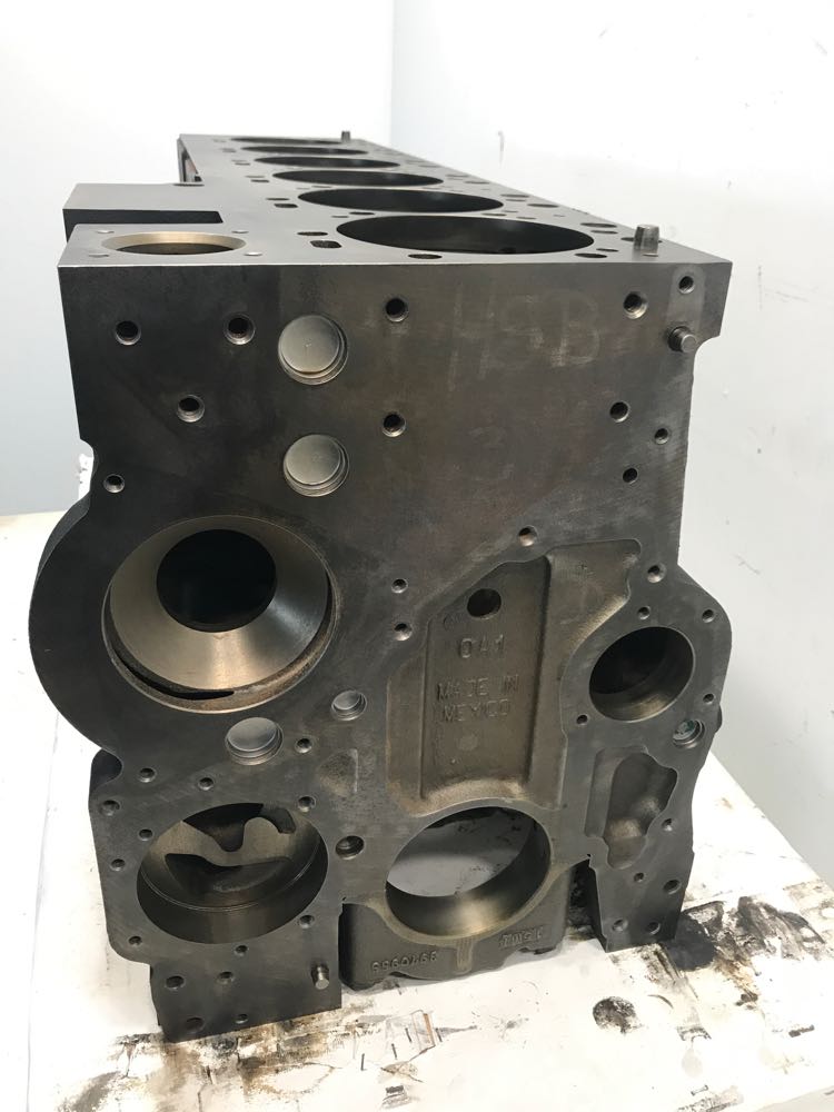 Cummins Isl9 Engine Block - Frontier Truck Parts