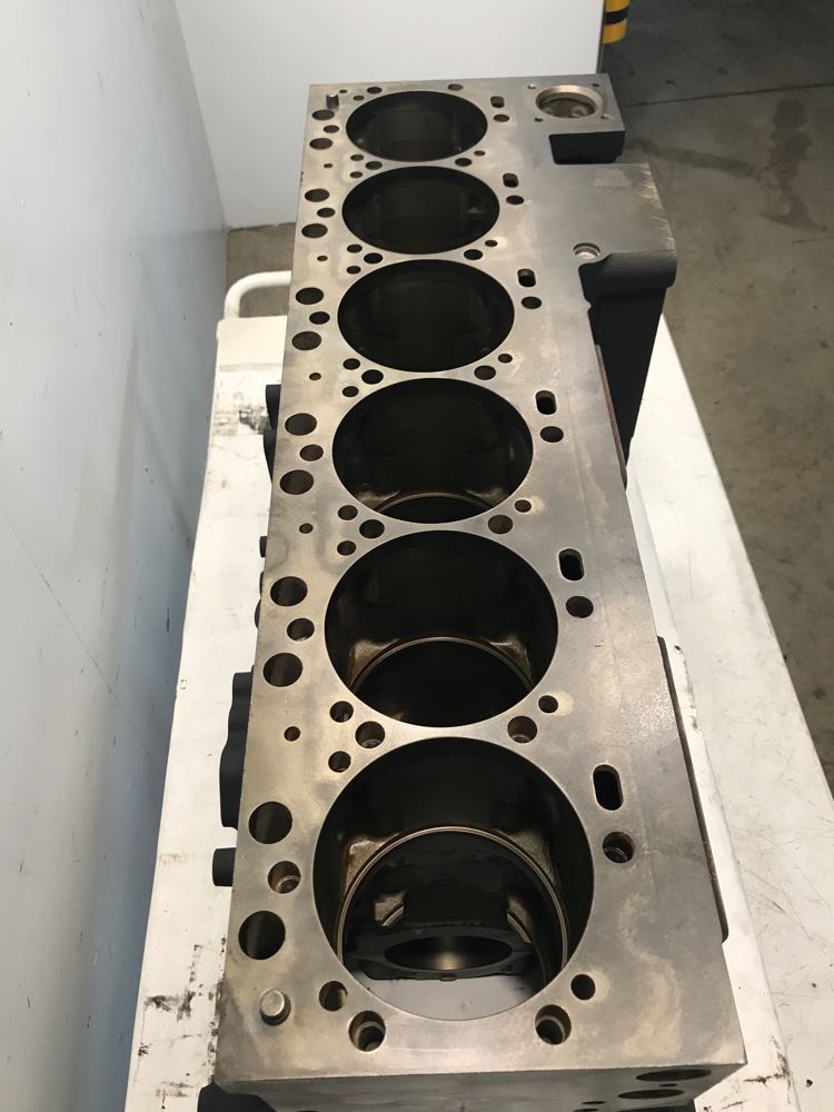 Cummins ISL9 Engine Block - Frontier Truck Parts