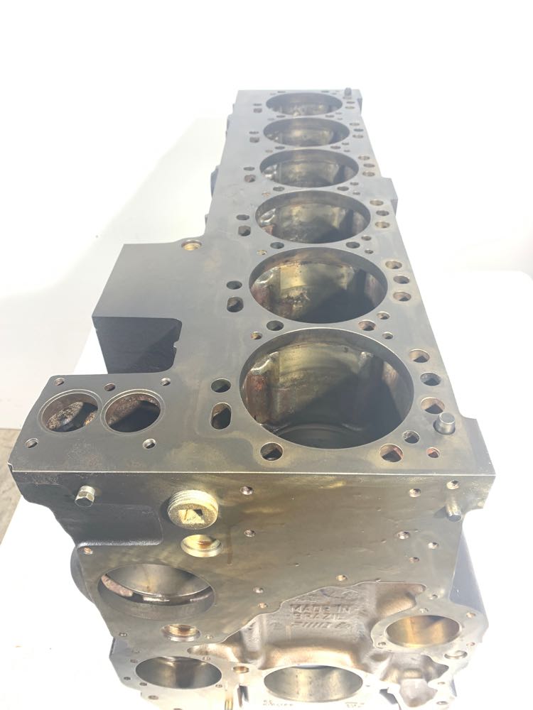 Cummins 8.3L CNG Engine Block - Frontier Truck Parts