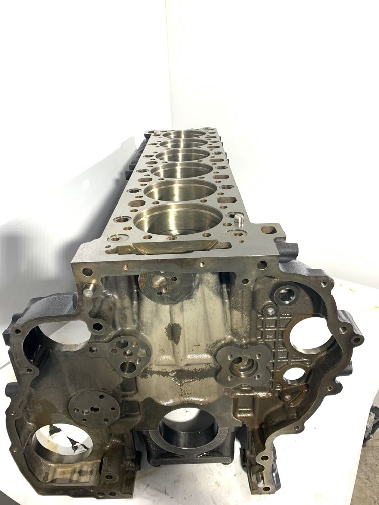 Detroit Diesel DD15 Engine Block - Frontier Truck Parts