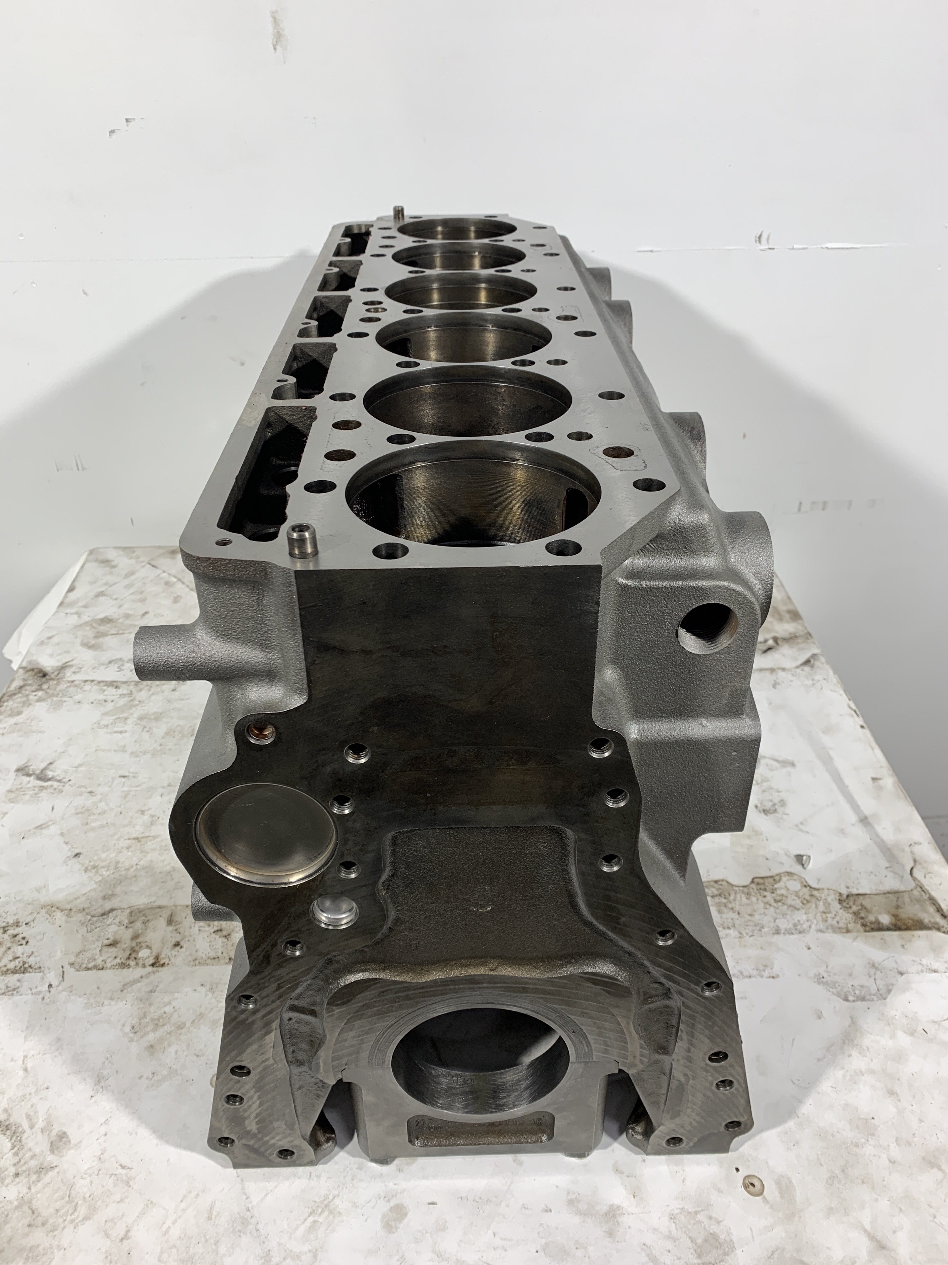 Caterpillar C9 Engine Block - Frontier Truck Parts