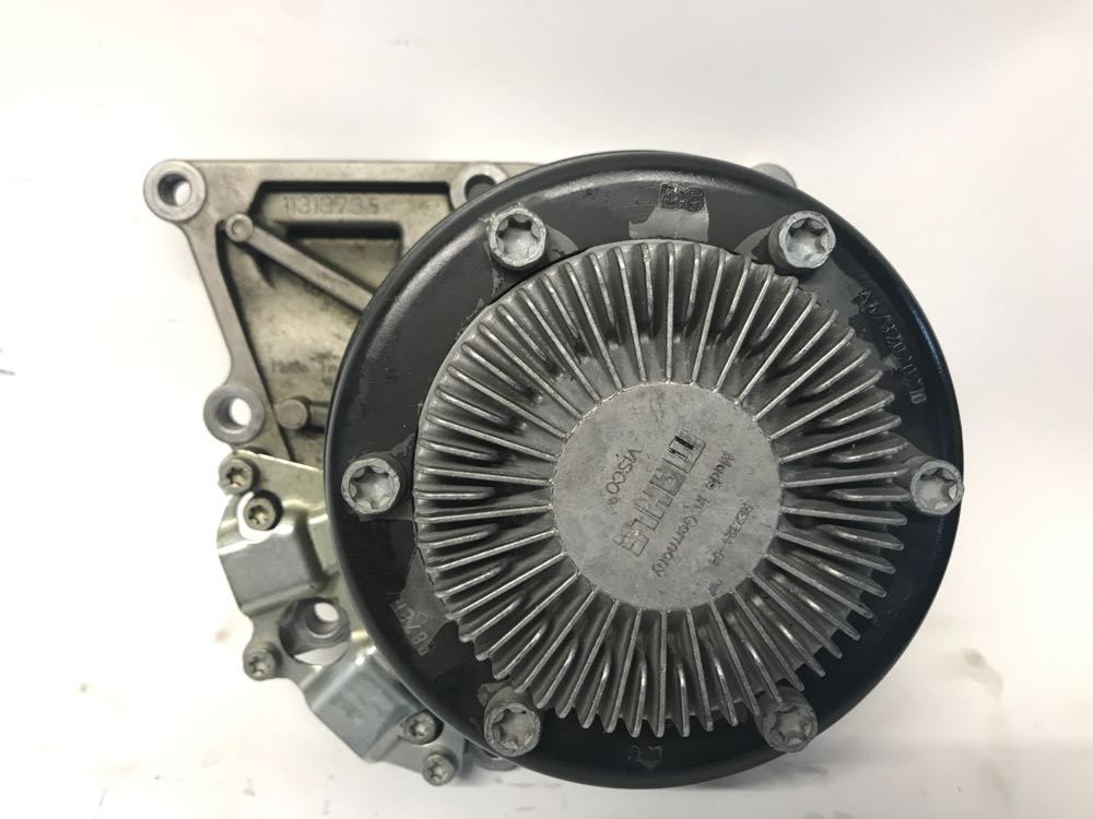 Detroit Diesel DD15 Water Pump Frontier Truck Parts