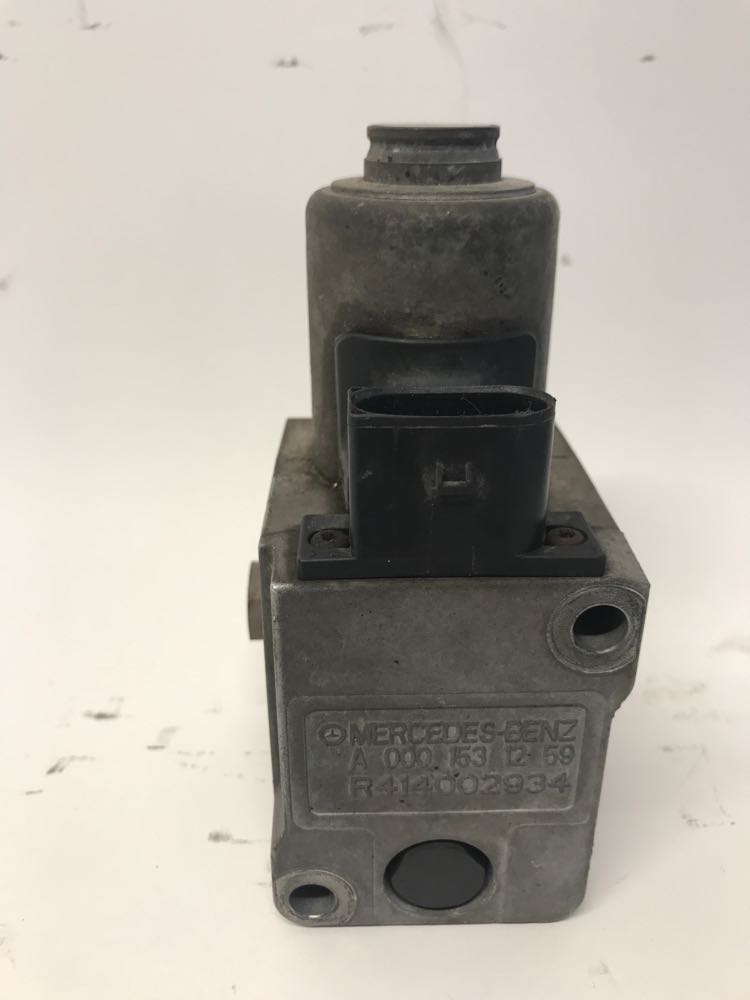 Detroit Diesel DD13 EGR Valve - Frontier Truck Parts