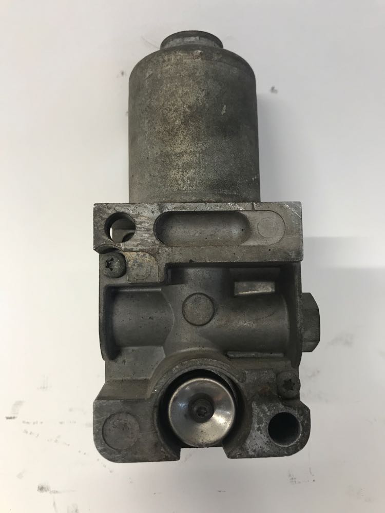 Detroit Diesel DD13 EGR Valve Frontier Truck Parts