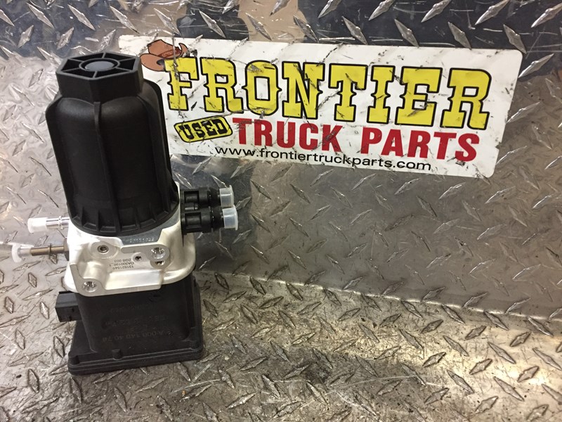 Detroit Diesel DD15 DEF Pump Frontier Truck Parts