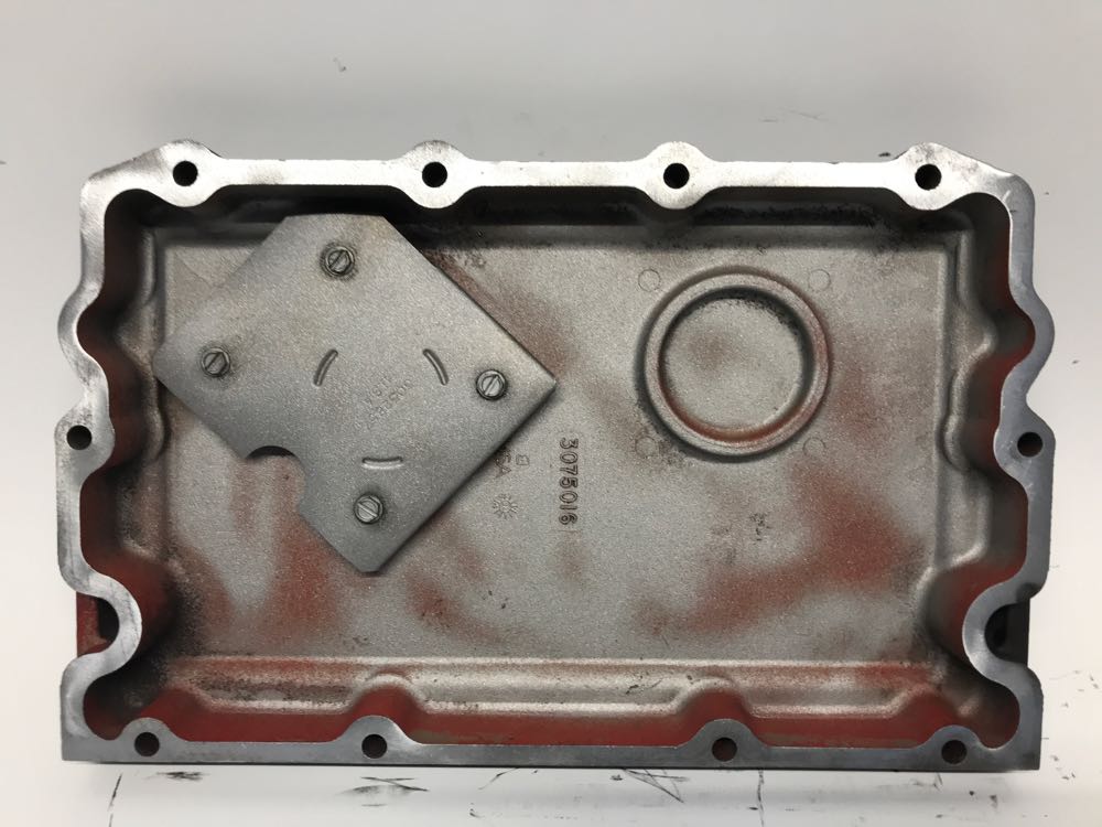Cummins N14 Valve Cover Frontier Truck Parts