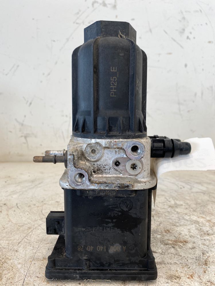 Freightliner Cascadia DEF Pump - Frontier Truck Parts