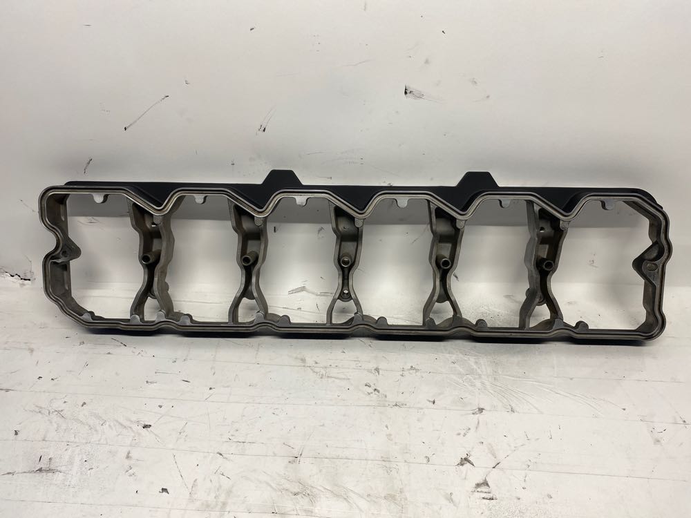 Cummins isb 6 7l valve cover base frontier truck parts