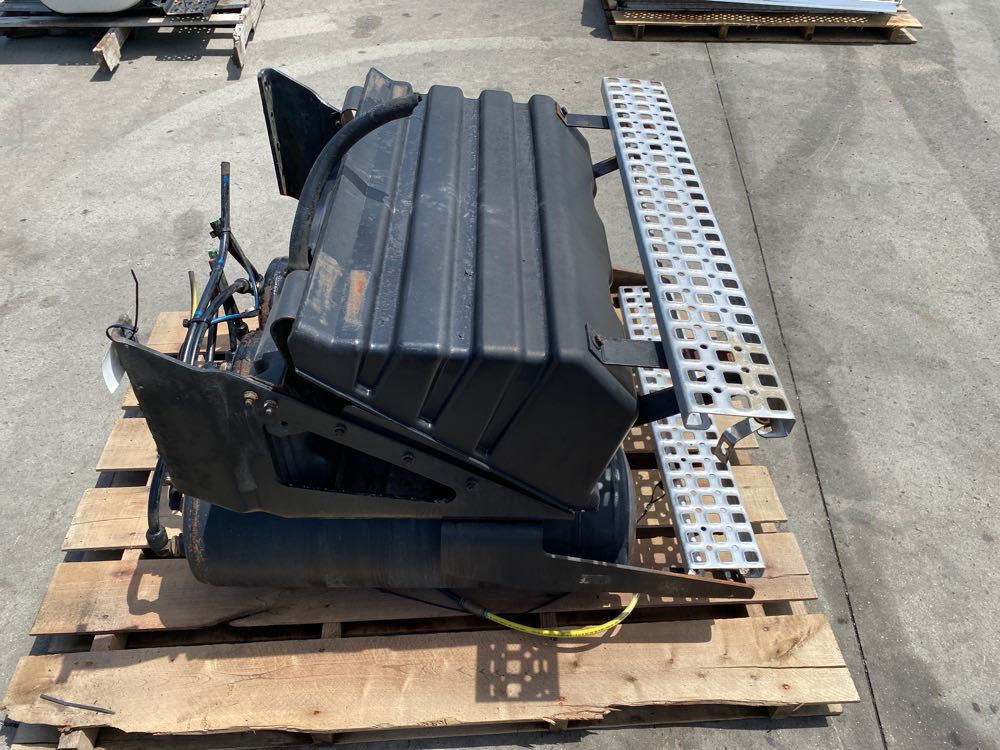 Volvo VNL Battery Box Frontier Truck Parts