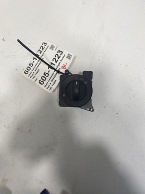 605-11223.764635.jpg