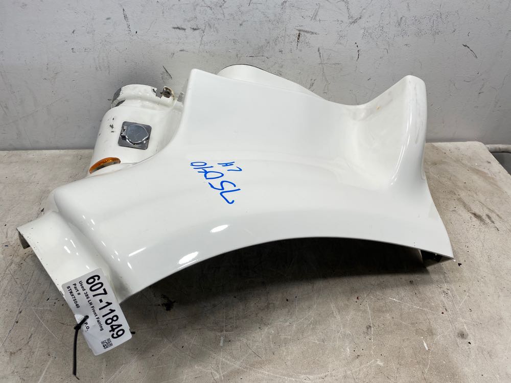 Peterbilt 386 Hood Side Vent - Frontier Truck Parts