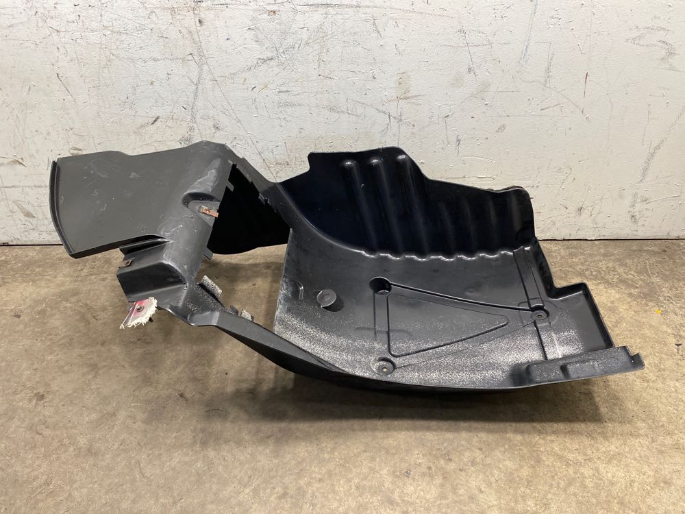 Kenworth T680 Fender - Frontier Truck Parts