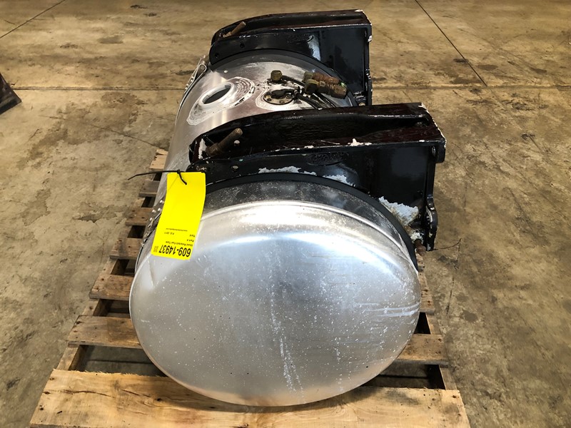 Peterbilt Fuel Tank - Frontier Truck Parts