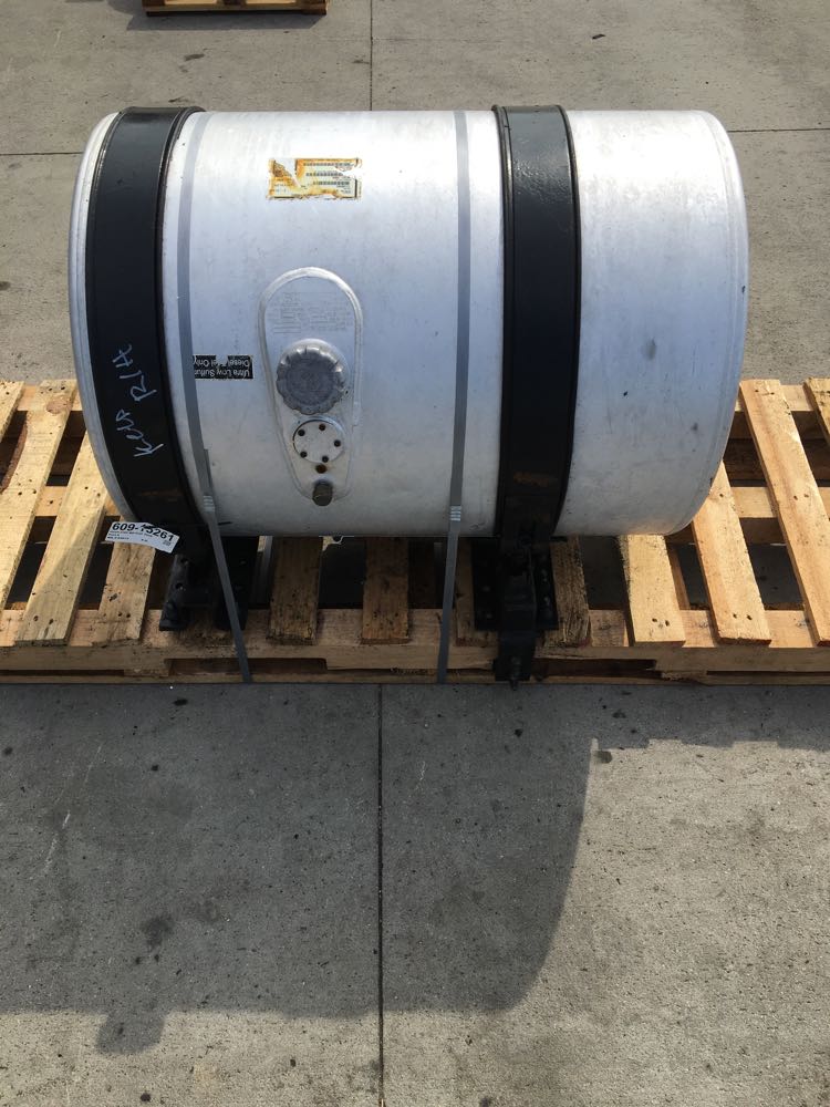 Mack CXU Fuel Tank - Frontier Truck Parts