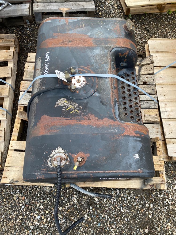 International Fuel Tank Frontier Truck Parts