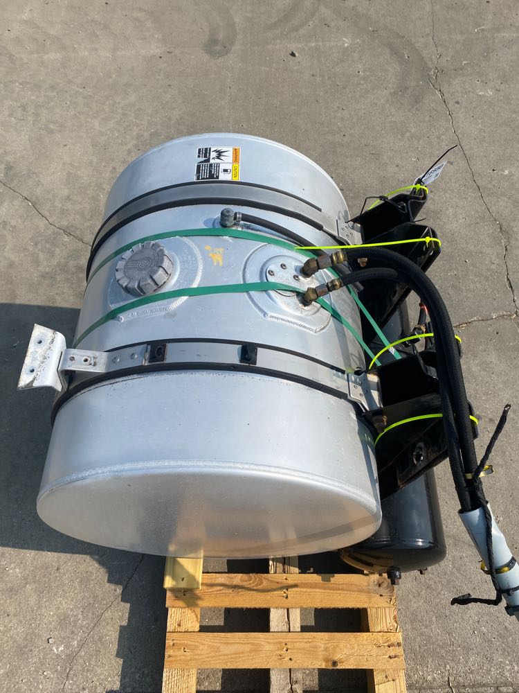 Kenworth T680 Fuel Tank Frontier Truck Parts