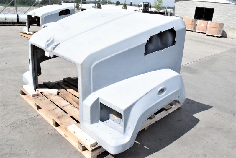 Western Star 4700SF Hood - Frontier Truck Parts