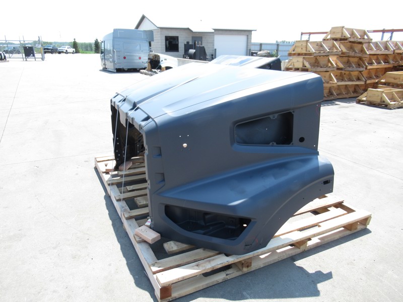 Western Star 47X SBA Hood - Frontier Truck Parts