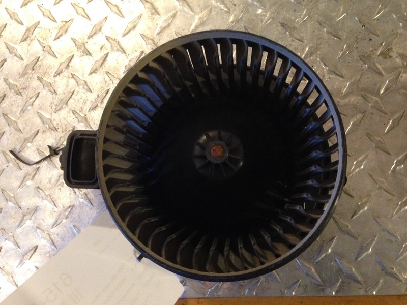 Kenworth T680 Blower Motor Frontier Truck Parts