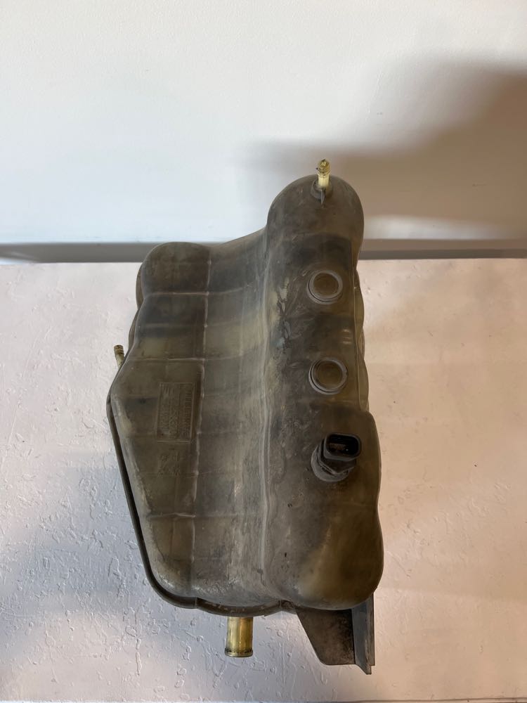 International 9400i Coolant Reservoir Frontier Truck Parts