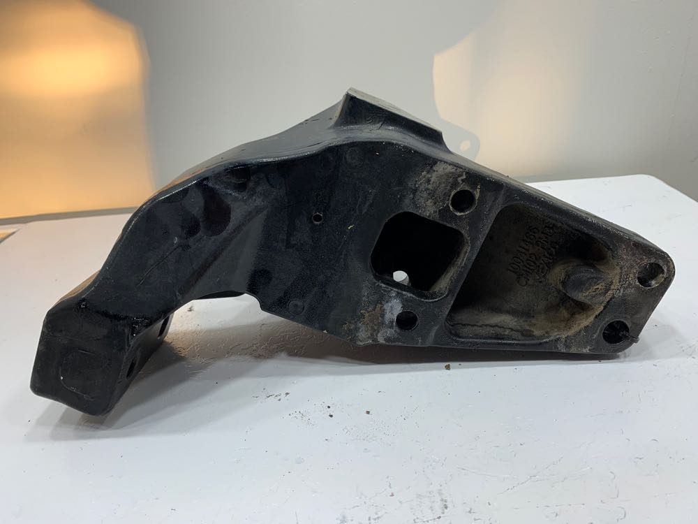 Kenworth T680 Cab Mount - Frontier Truck Parts