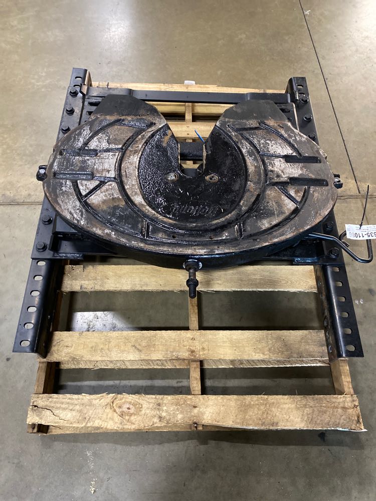 Holland FW35 Fifth Wheel Frontier Truck Parts