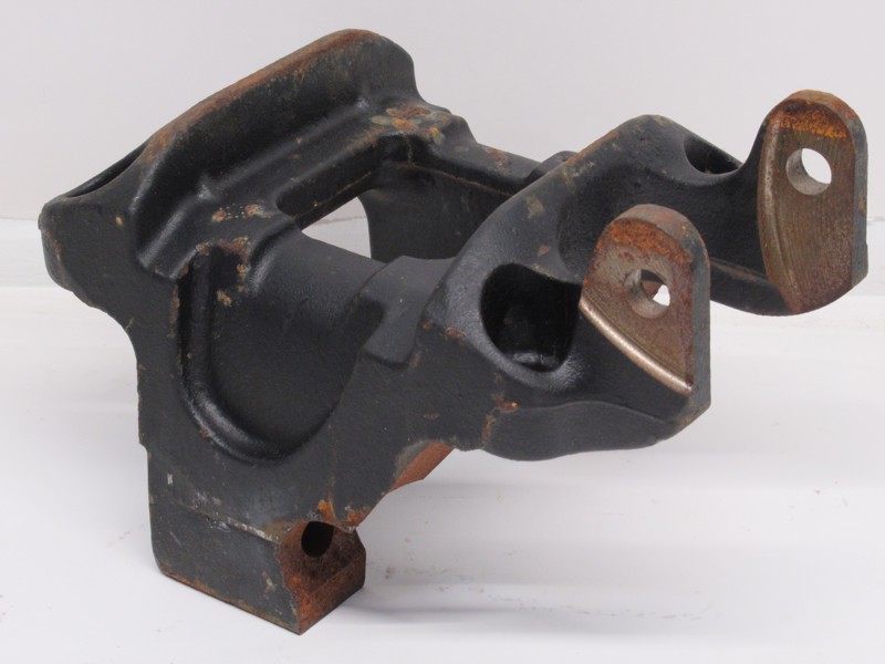 Hendrickson PRIMAAX EX 23K Suspension Bracket Frontier Truck Parts