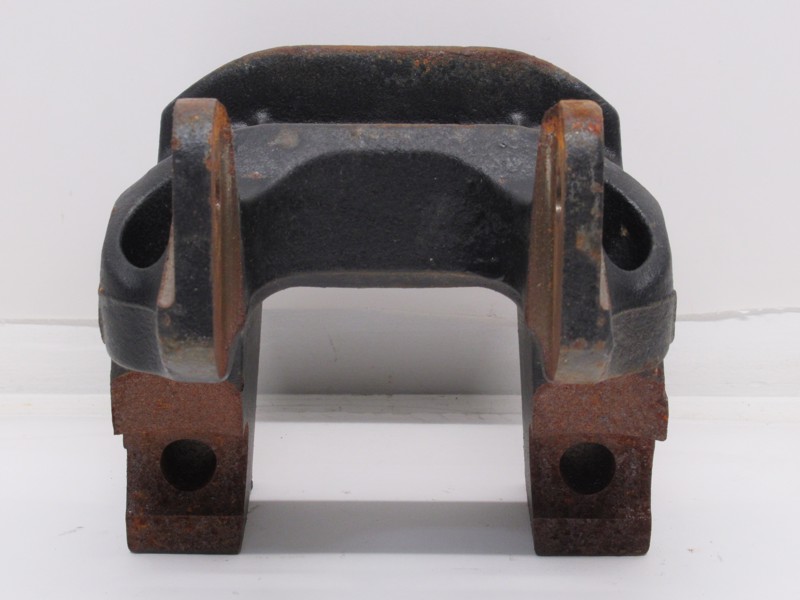 Hendrickson PRIMAAX EX 23K Suspension Bracket Frontier Truck Parts