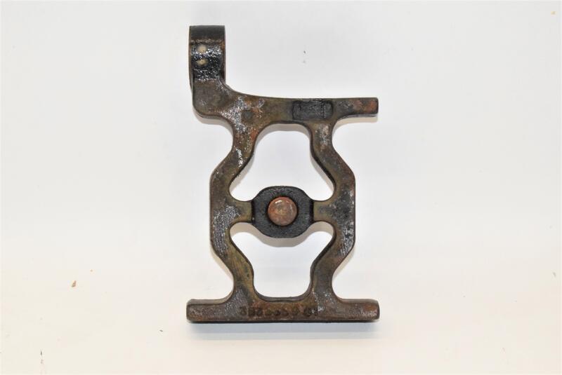 International Suspension Bracket Frontier Truck Parts