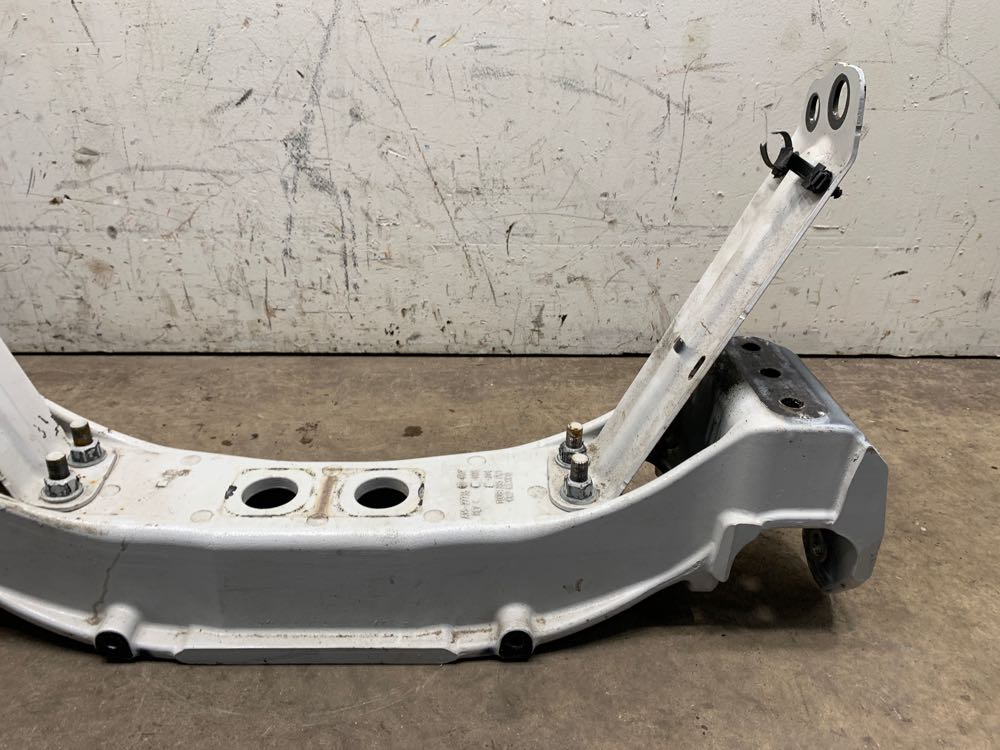 Freightliner Cascadia Frame Crossmember - Frontier Truck Parts