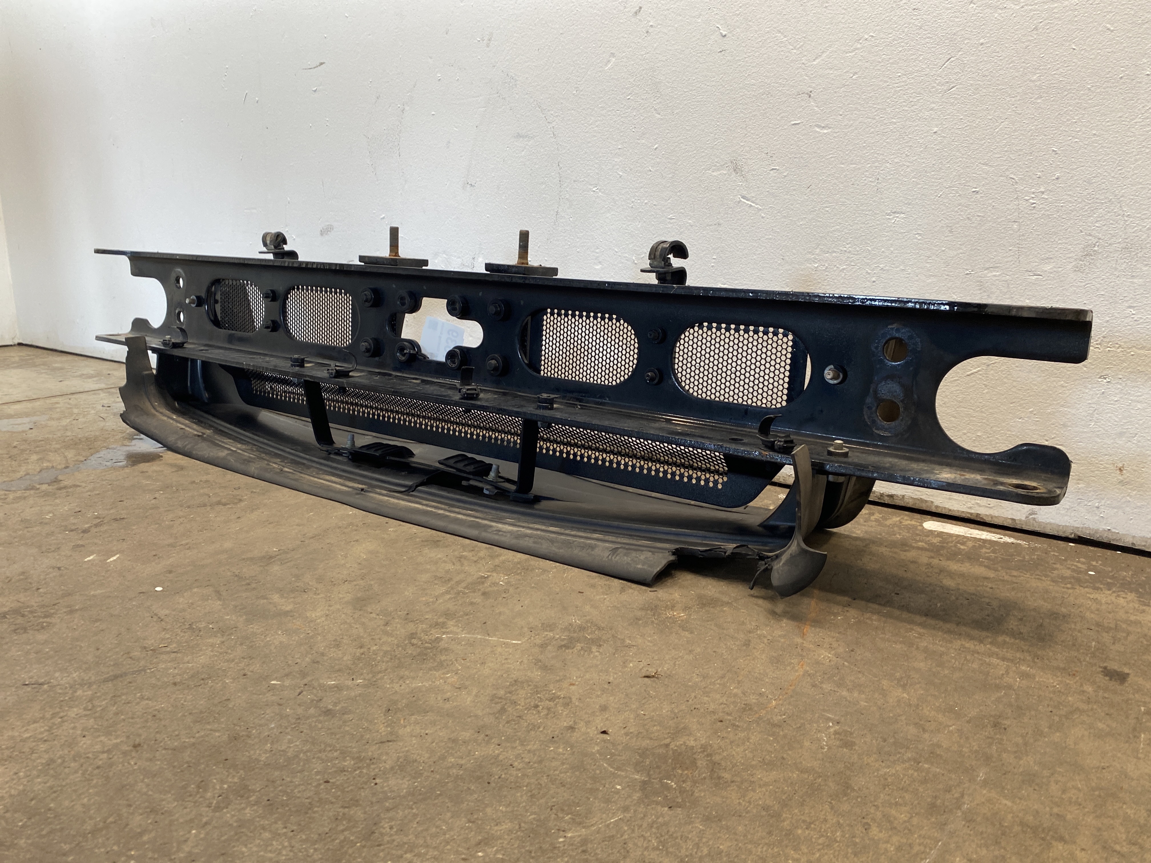 Freightliner Cascadia Frame Crossmember - Frontier Truck Parts