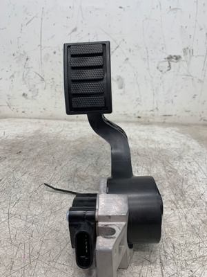 649-10101.451712.jpg