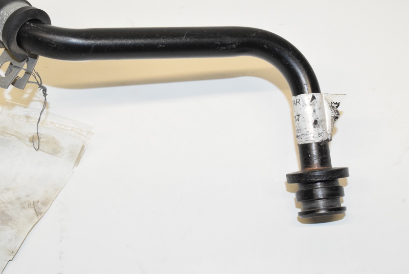 International Radiator Hoses & Tubes - Frontier Truck Parts