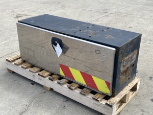 693-10300.981292.jpg