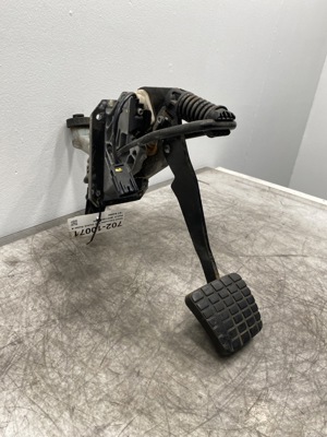 702-10071.924140.jpg