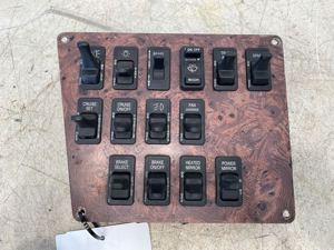 717-10557~21072214390568.487872.jpg