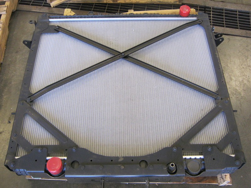 Freightliner Radiator - Frontier Truck Parts