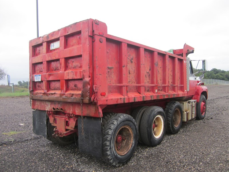 ford l9000 dump truck parts harresmezquita99